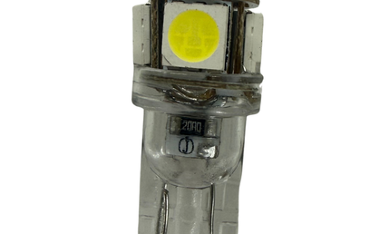 Lit Up By Larkin: T10 Capless Clear White