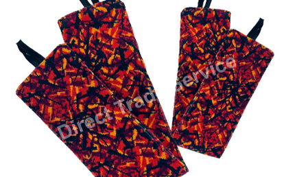 Danish Pluche: Black & Red Side Curtain Set
